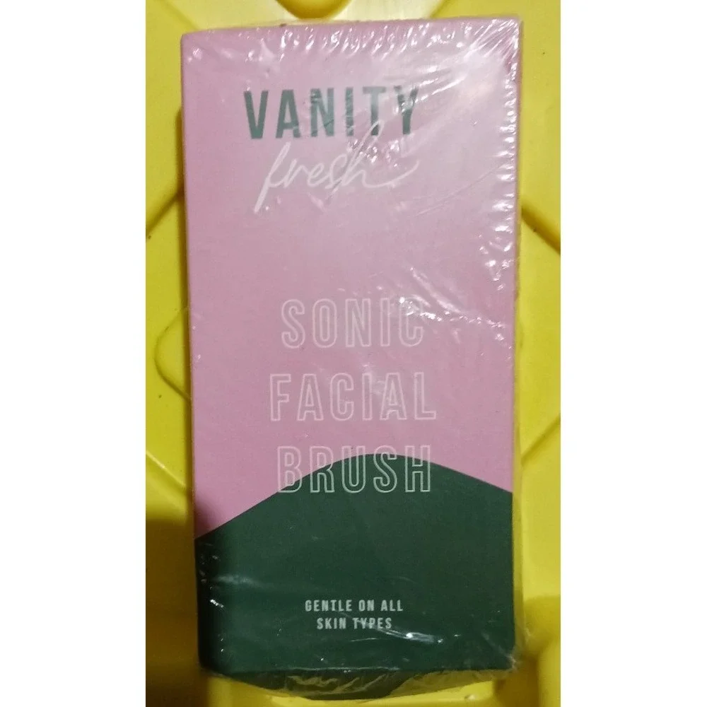 NEW Vanity Fresh Sonic Facial Cleansing Brush